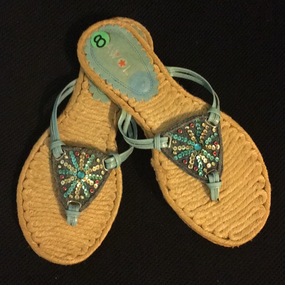 SANDALS.